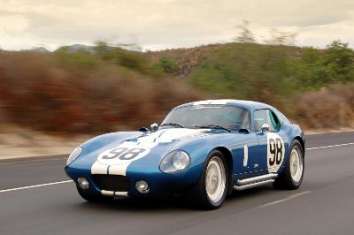 Shelby Daytona Cobra Coupe - article by Brian Smith