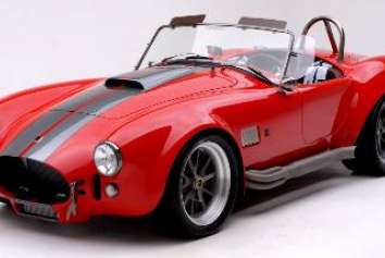 Rob Report: Superformance MKIII-R New & Noteworthy