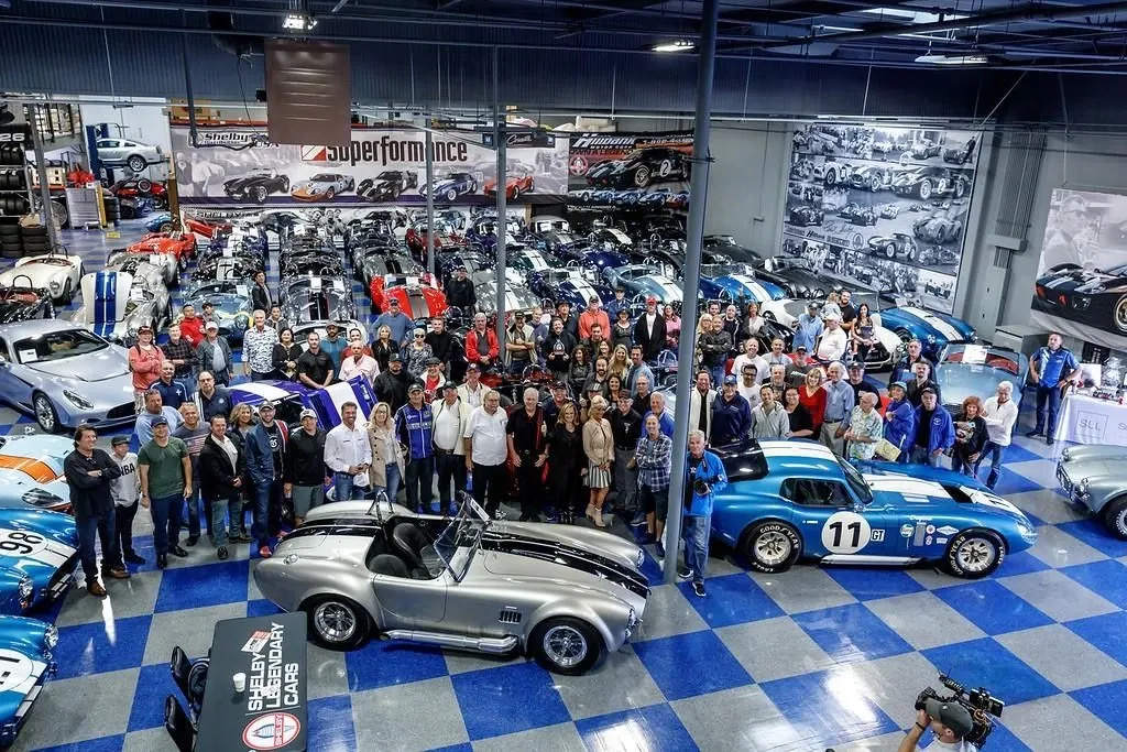 1000’S OF SATISFIED CUSTOMERS & PROUD OWNERS IN OVER 50 COUNTRIES