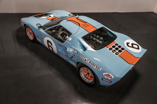 Electric Federal takes a look at the Superformance GT40